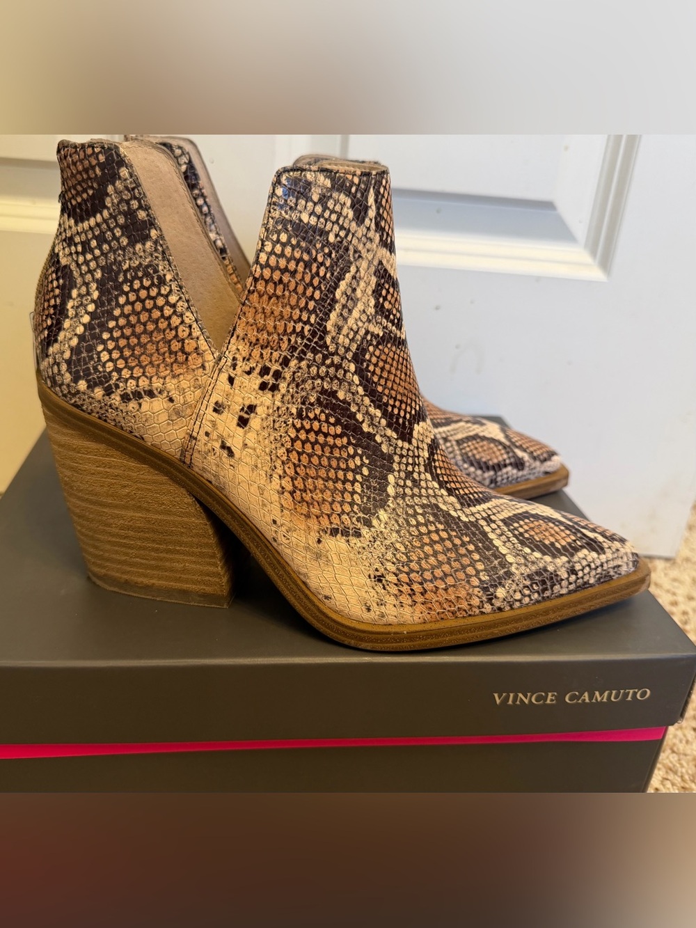 Vince Camuto Gigietta Leather Snake Print Booties, Size 8.5/39